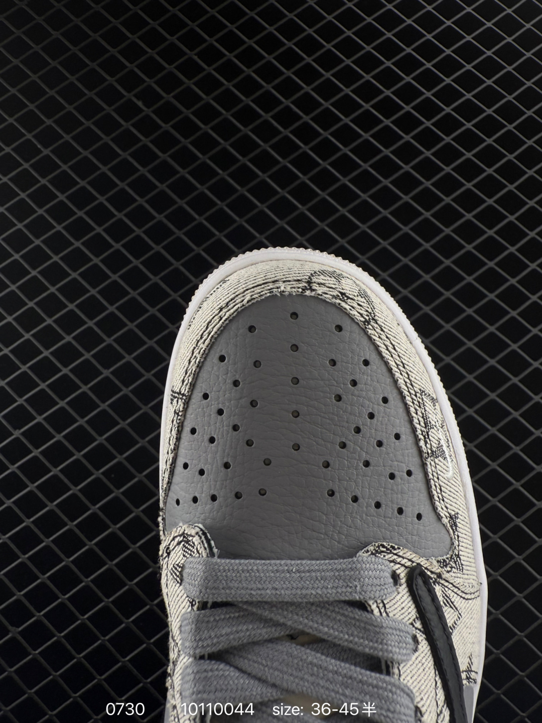 Travis Scott x Air Jordan 1 ” Reverse Mocha “